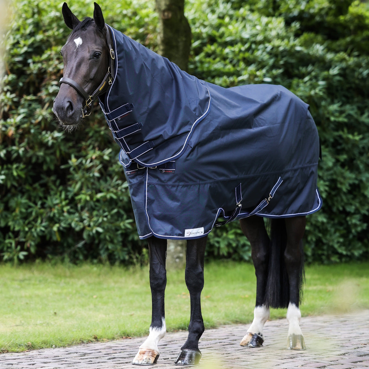 Dominick Outdoor Deken 250 g 600D Silky Soft Navy